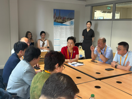 GYDCA welcoming the Chinese Hospital Presidents Delegation at UNESCO Headquarters